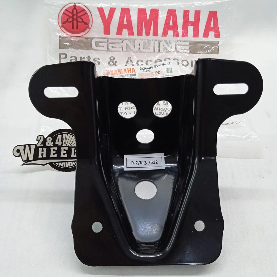 Back Tail Light License Plate Bracket New OEM