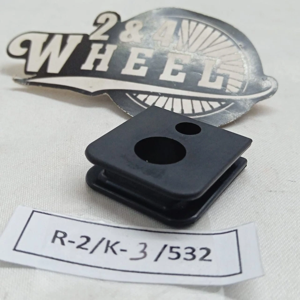 Crankcase Cover Yamaha RX Clamp Oil Pipe Holder