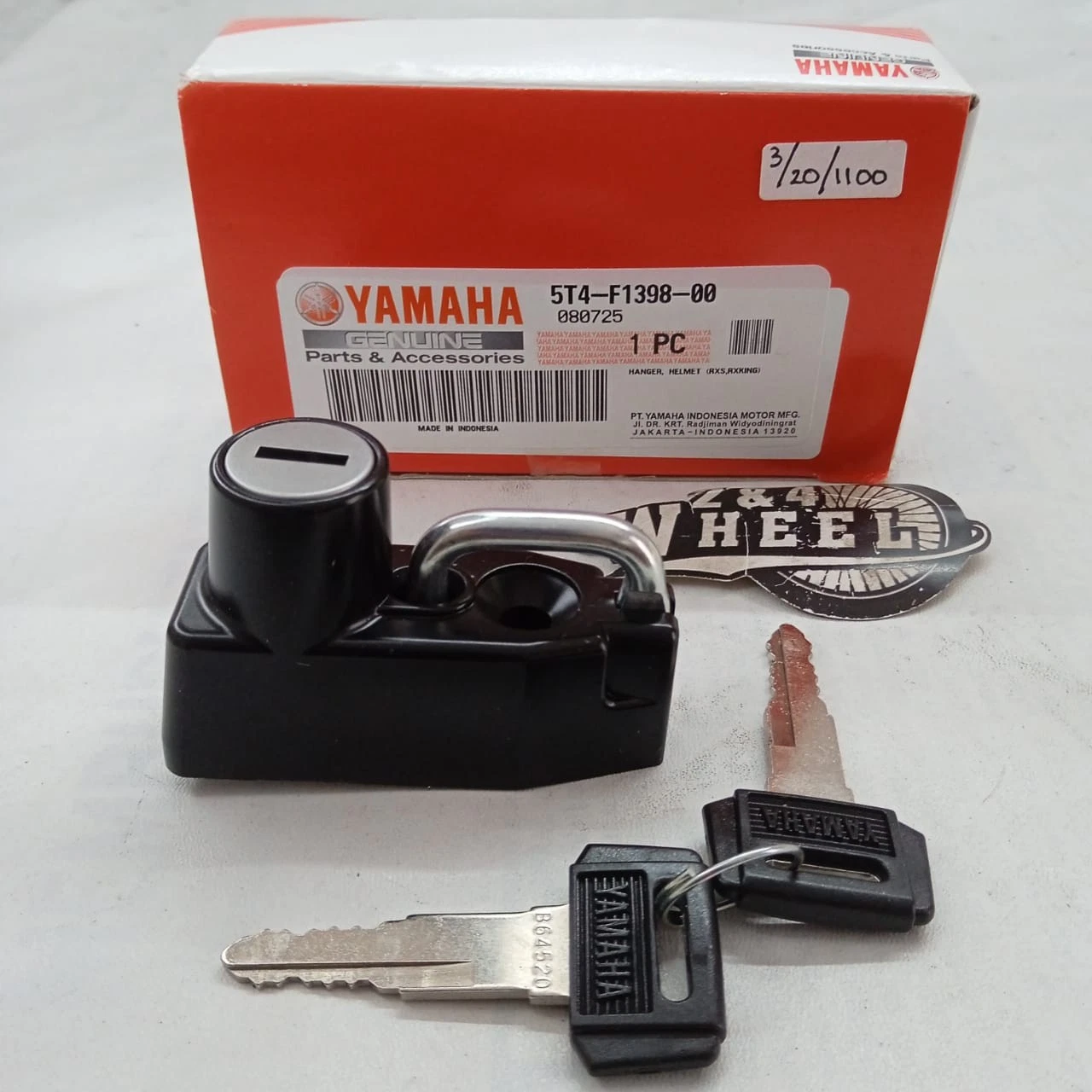 Virago Helmet Holder Yamaha with Keys