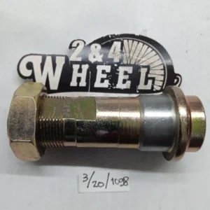 Rear Wheel Axle Sprocket for Yamaha DT100 YL2 HS1 LS2 RT100