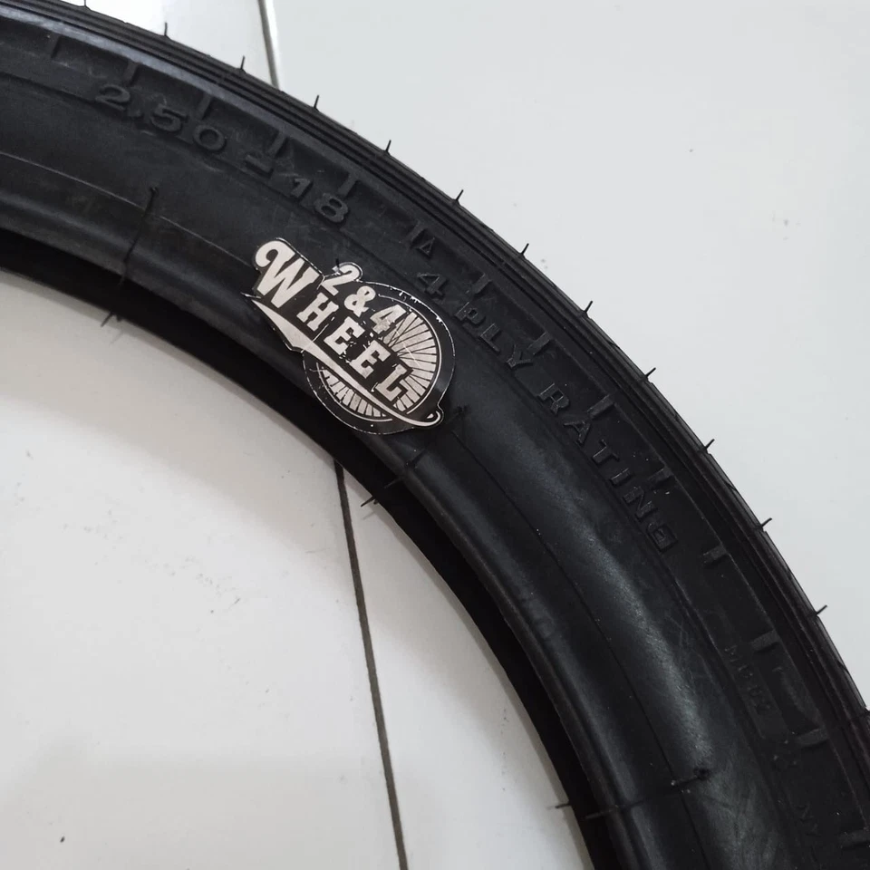 Yamaha IRC NF2 2.50 18 Front NR2 2.50 Rear Tire