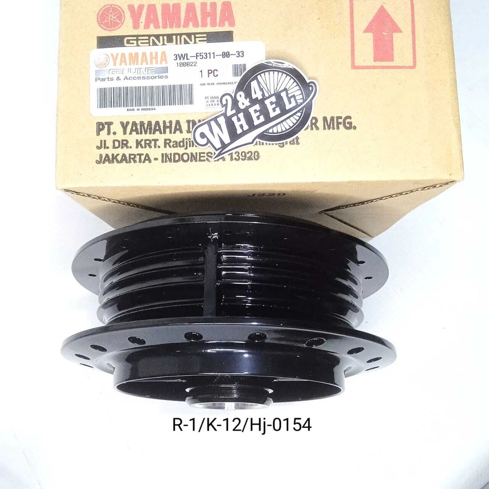 Yamaha RX Genuine Rear Hub