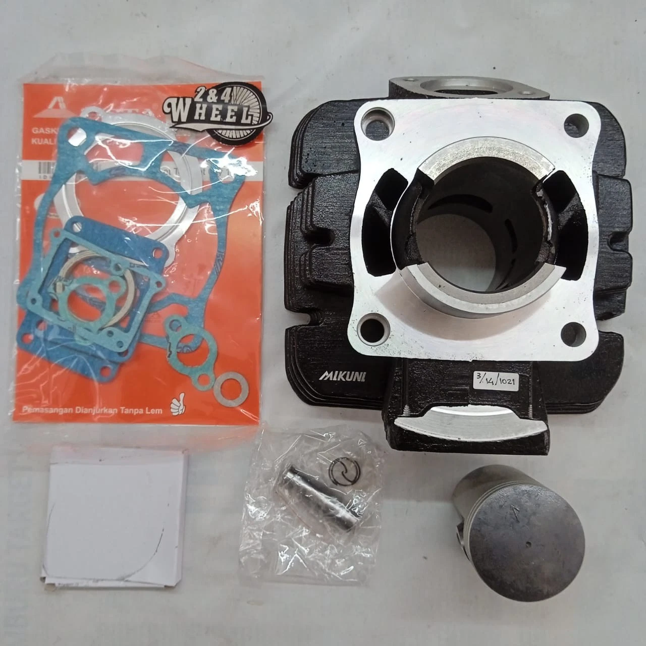 Yamaha RX YT115 Cylinder Barrel with Gasket Assy OS STD