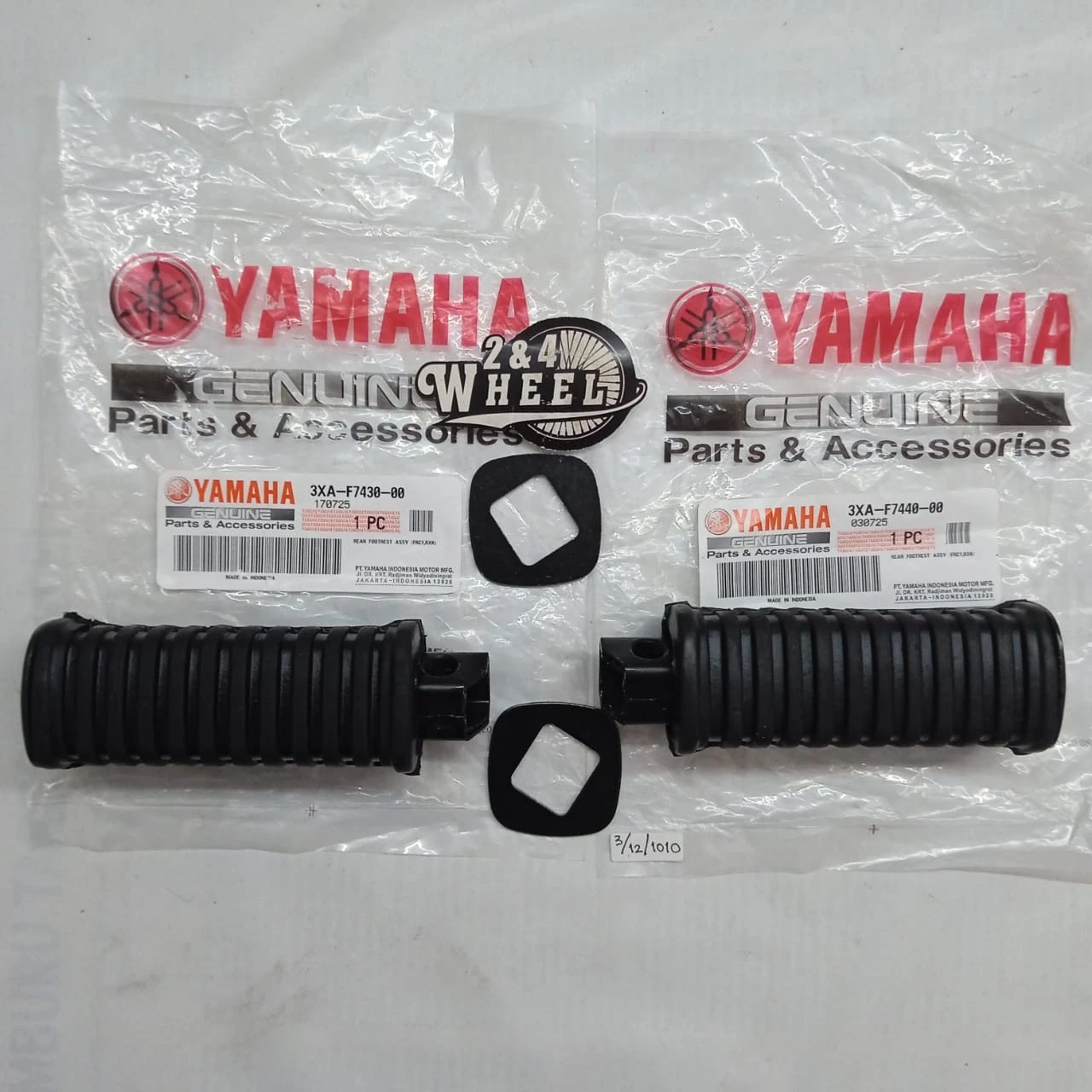 2Pcs Rear Footstep Footpeg for Yamaha RX115 RX135 RXK RXKING