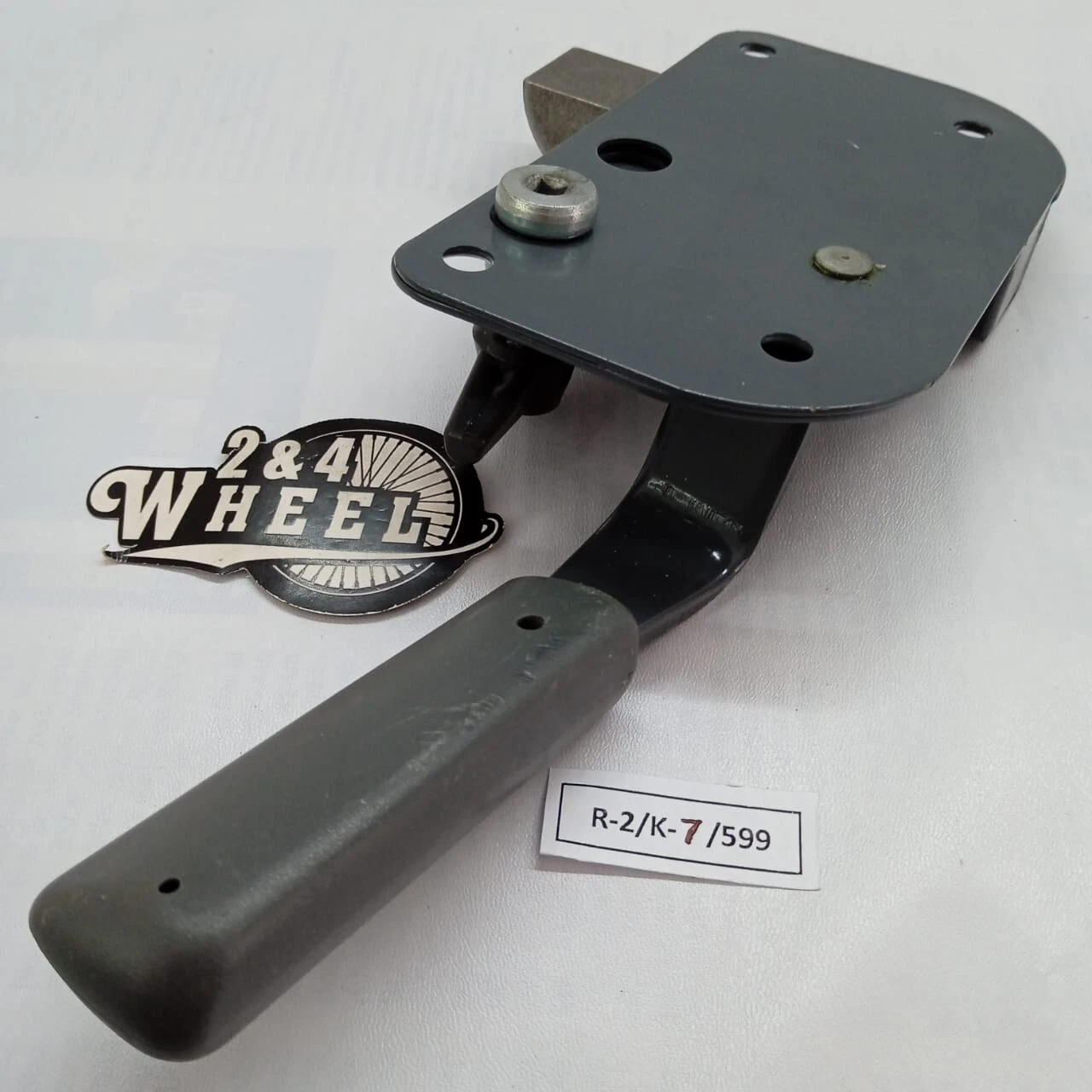 Toyota Land Cruiser BJ40 FJ40 FJ45 Rear Back Door Handle NOS - Image 5
