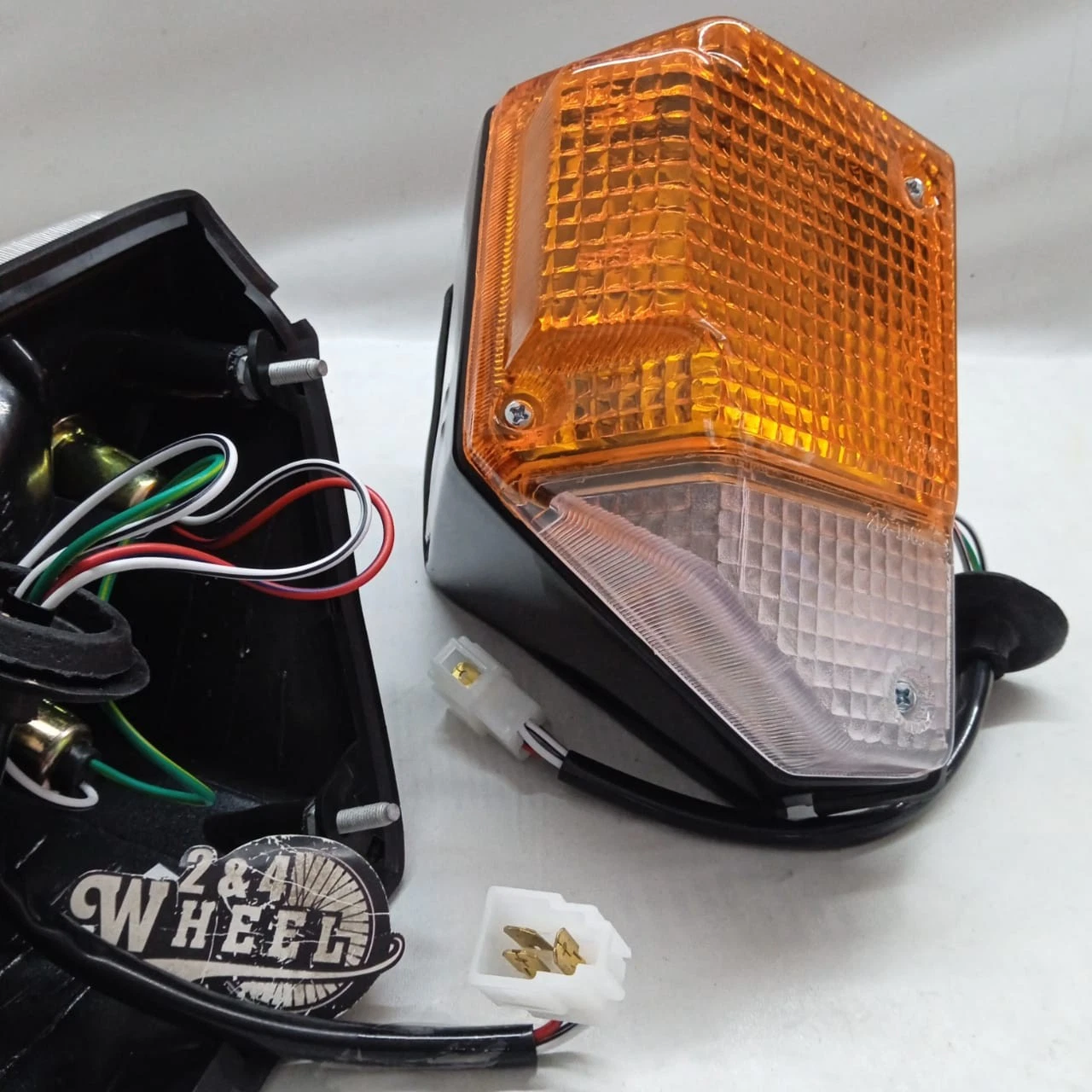 Toyota Land Cruiser BJ70 70 Front Turn Signal Light Lamp Pair Lh/Rh Black NEW - Image 4