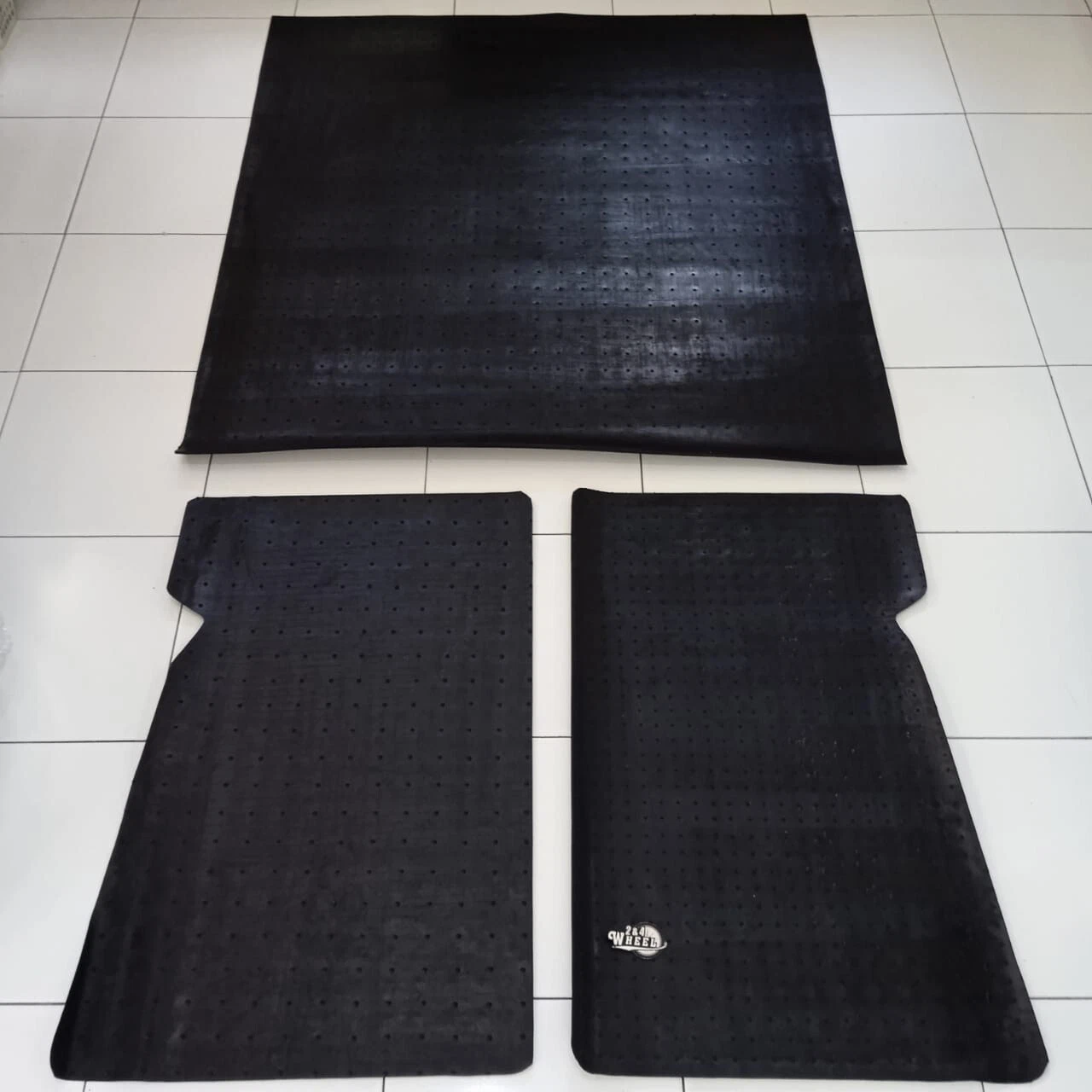 Toyota Land Cruiser FJ40 BJ40 Floor Mat Floor Carpet Interior Carpet Rubber NEW - Image 2
