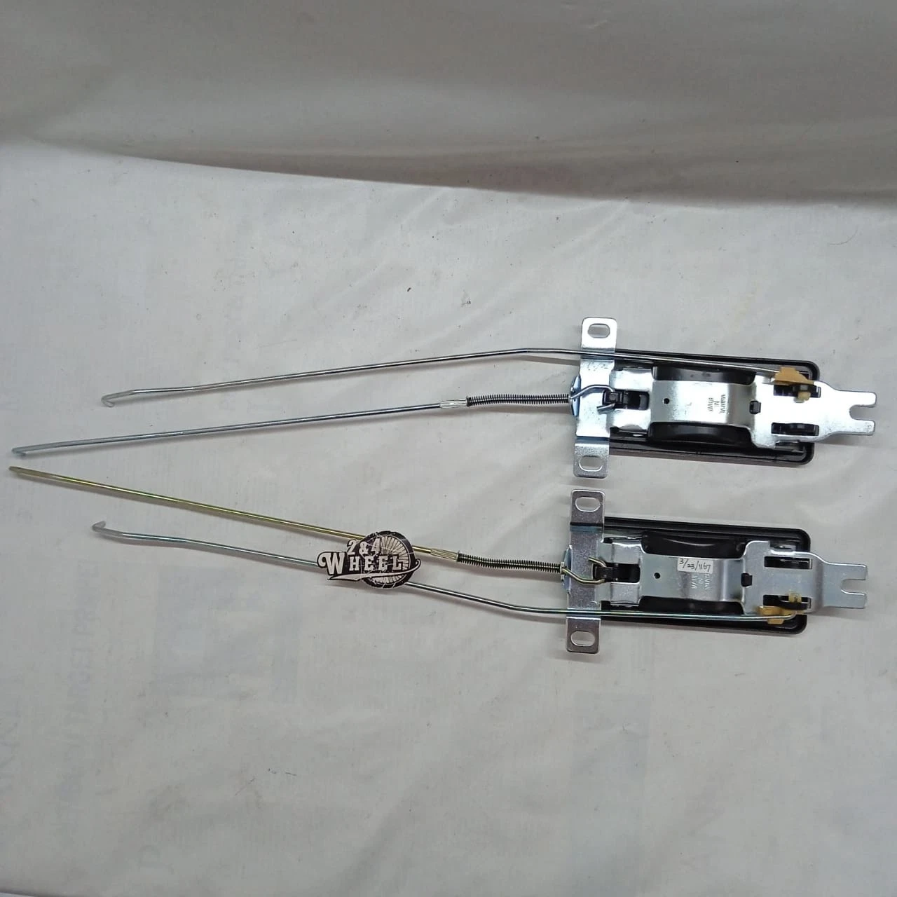 Toyota Land Cruiser BJ40 BJ42 FJ40 FJ45 Door Handle Linkage Bezel Pair L/R NEW - Image 4