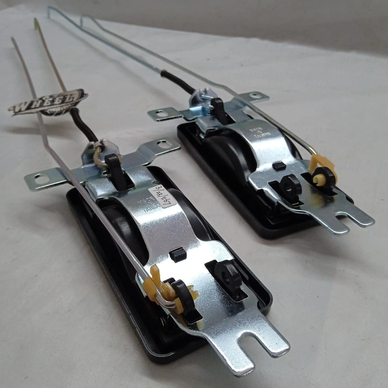 Toyota Land Cruiser BJ40 BJ42 FJ40 FJ45 Door Handle Linkage Bezel Pair L/R NEW - Image 5