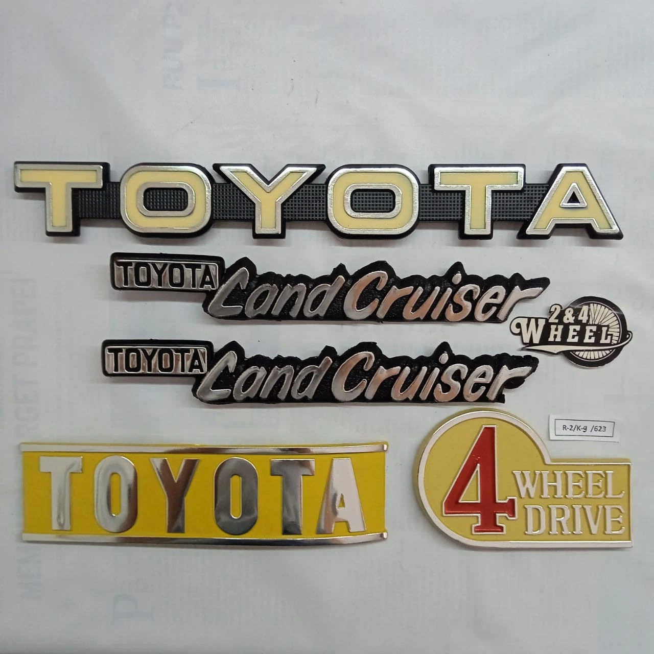 Toyota Land Cruiser BJ40 BJ42 FJ40 FJ45 Emblem Badge Set (5 Pieces) NEW