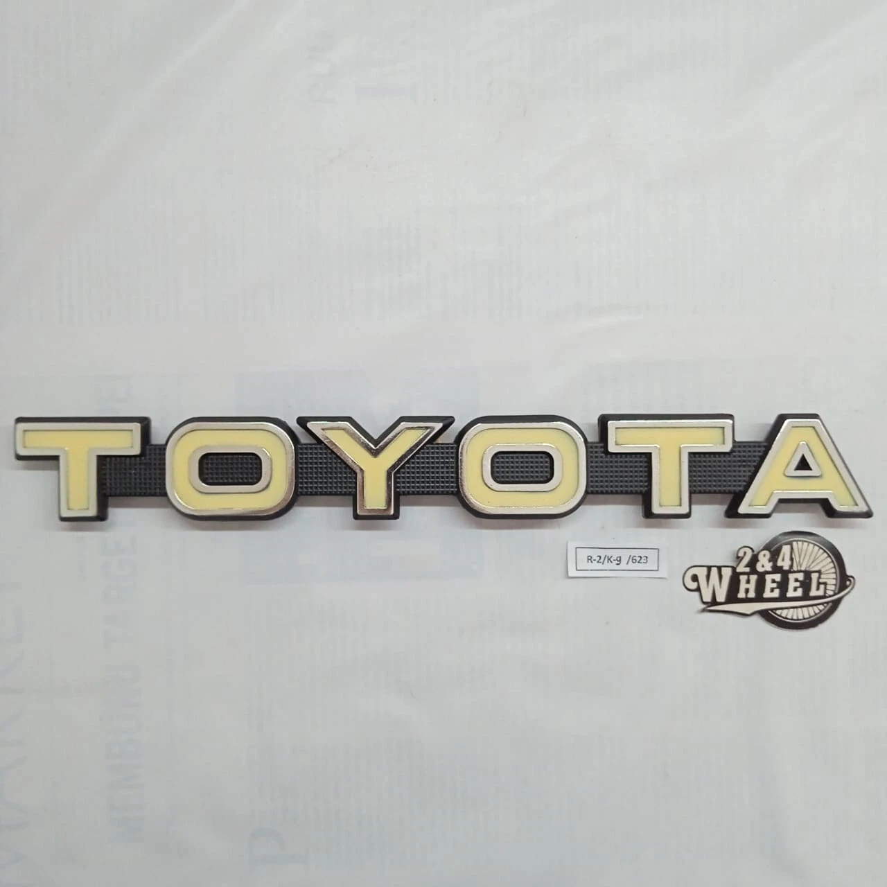 Toyota Land Cruiser BJ40 BJ42 FJ40 FJ45 Emblem Badge Set (5 Pieces) NEW - Image 2