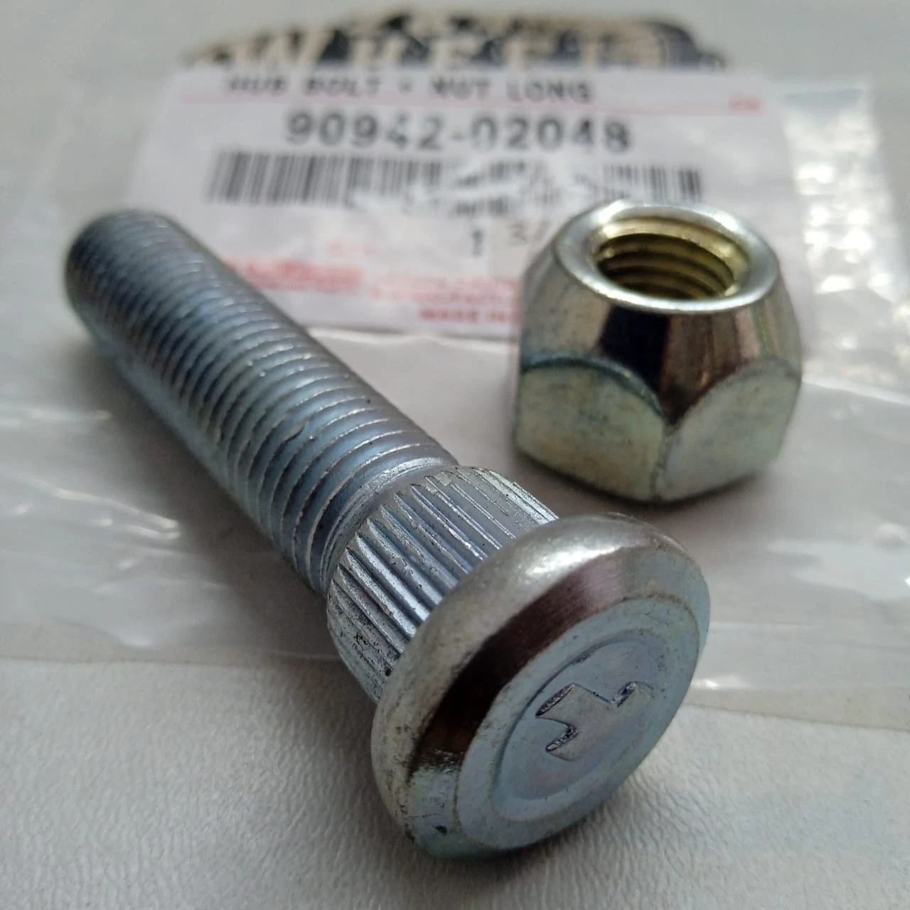Toyota Land Cruiser FJ40 FJ45 BJ40 BJ42 HJ45 Wheel Lug Stud With Nut 90942-02048 - Image 2