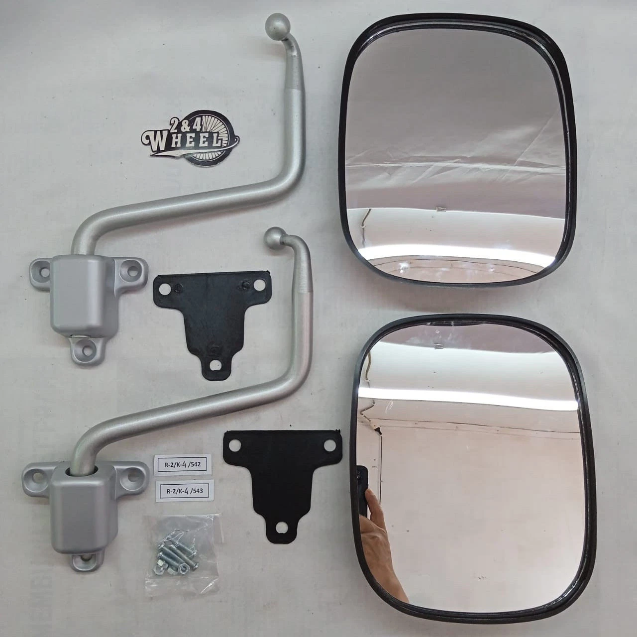Toyota Land Cruiser BJ40 BJ42 FJ40 FJ45 1976-1984 Front Side Mirror Arm 1Pair LR