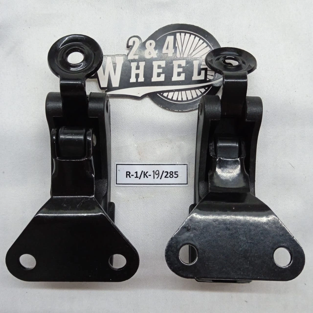 Toyota Land Cruiser FJ40 BJ40 Kick Out Hinge / Side Window Lock Quarter Window - Image 4
