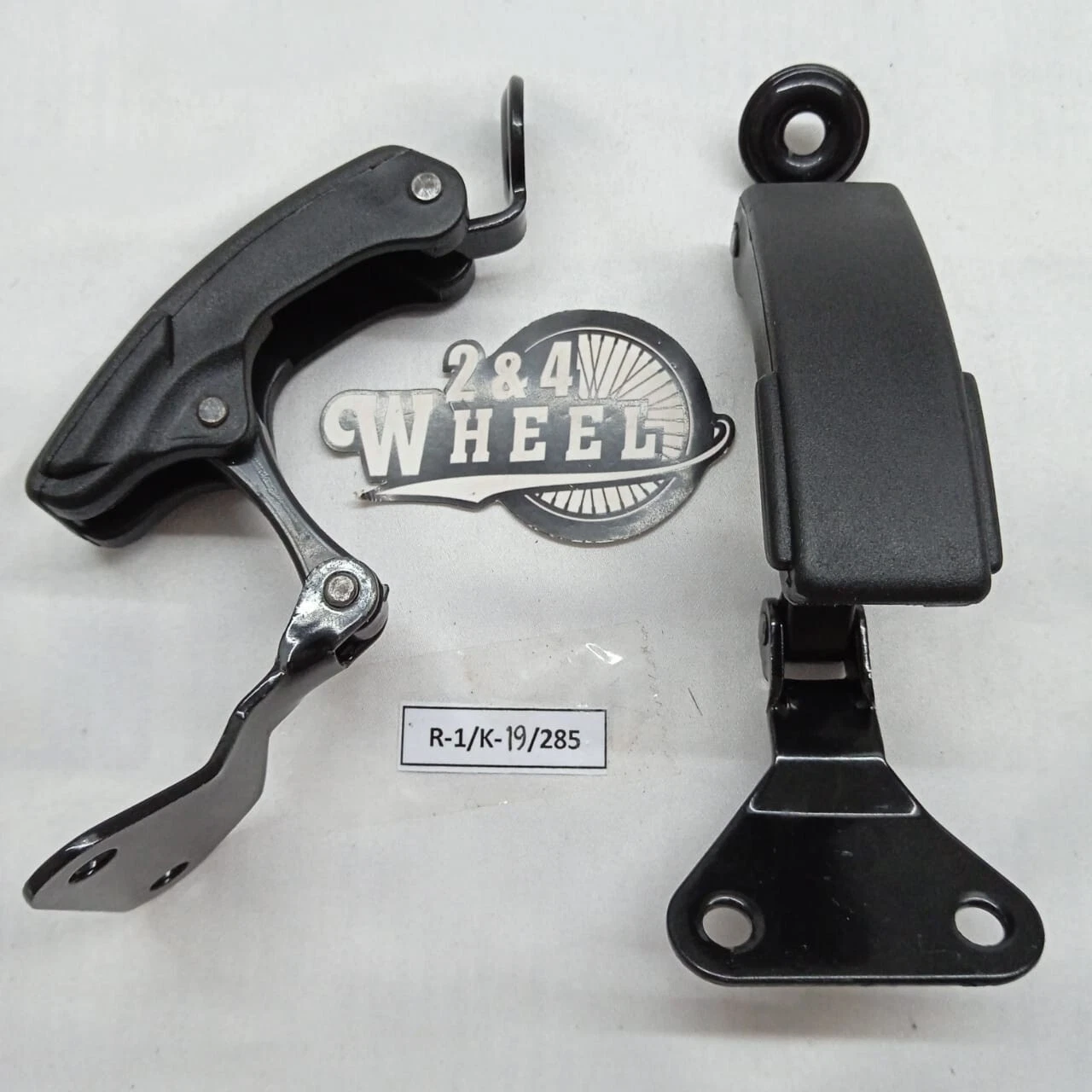 Toyota Land Cruiser FJ40 BJ40 Kick Out Hinge / Side Window Lock Quarter Window - Image 7