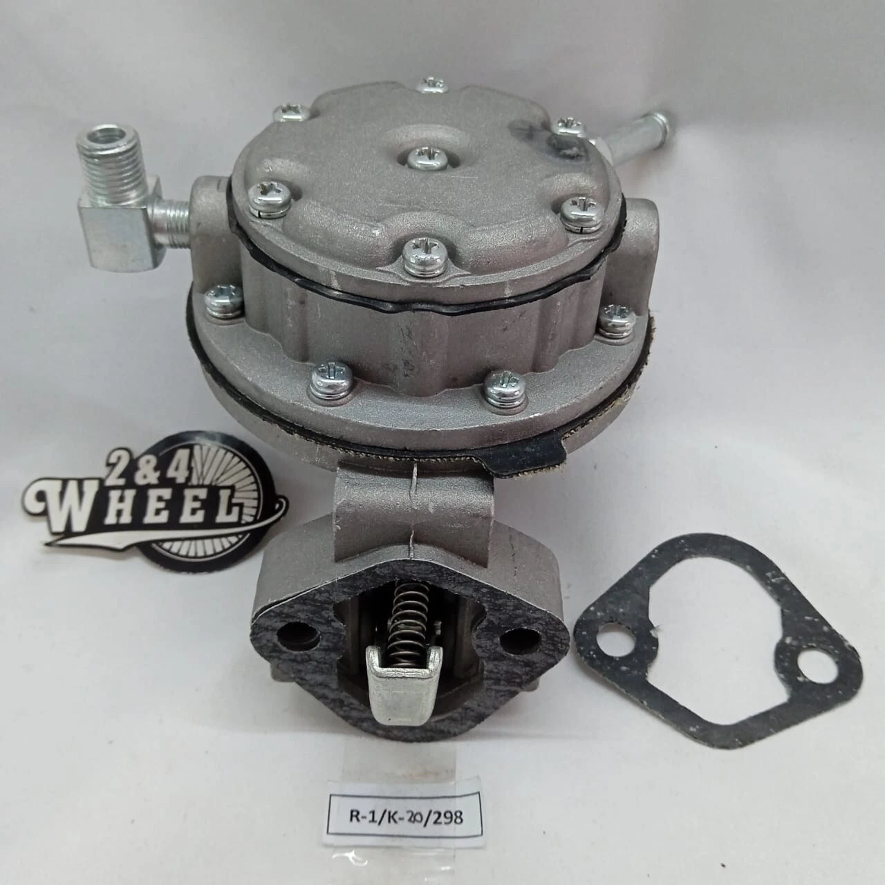 Toyota Land Cruiser FJ40 FJ43 FJ45 FJ55 Mechanical Fuel Pump with Gasket NEW OEM - Image 4