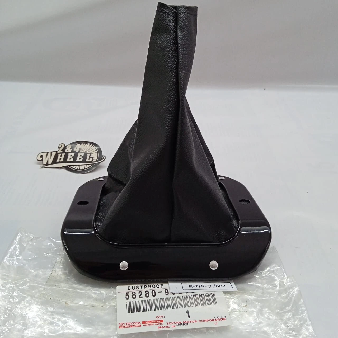 Shift Lever Boot BJ40 BJ42 FJ40 FJ43 FJ45 Toyota Land Cruiser NEW OEM
