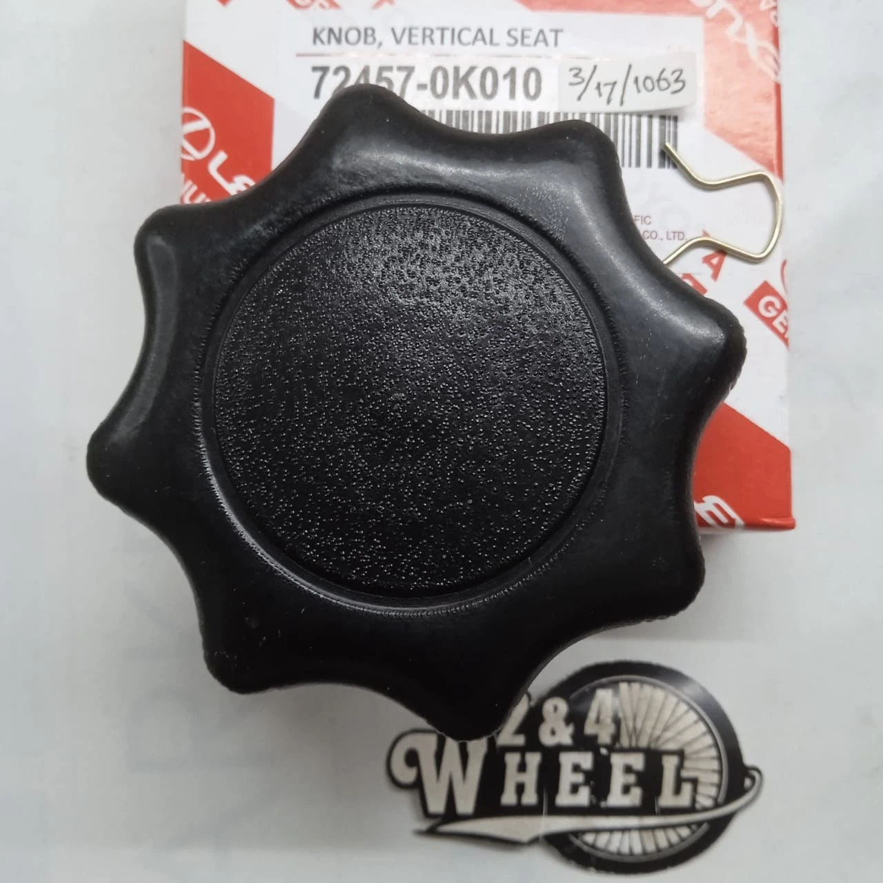 Fits Toyota Lexus Innova 1st Gen Lever Seat 72457-0K010 1Pcs Gray NEW - Image 2