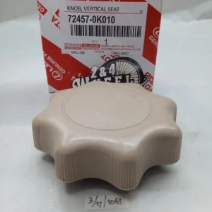 Toyota Innova 1st Gen Lexus Lever Knob Vertical Seat 72457-0K010 NEW