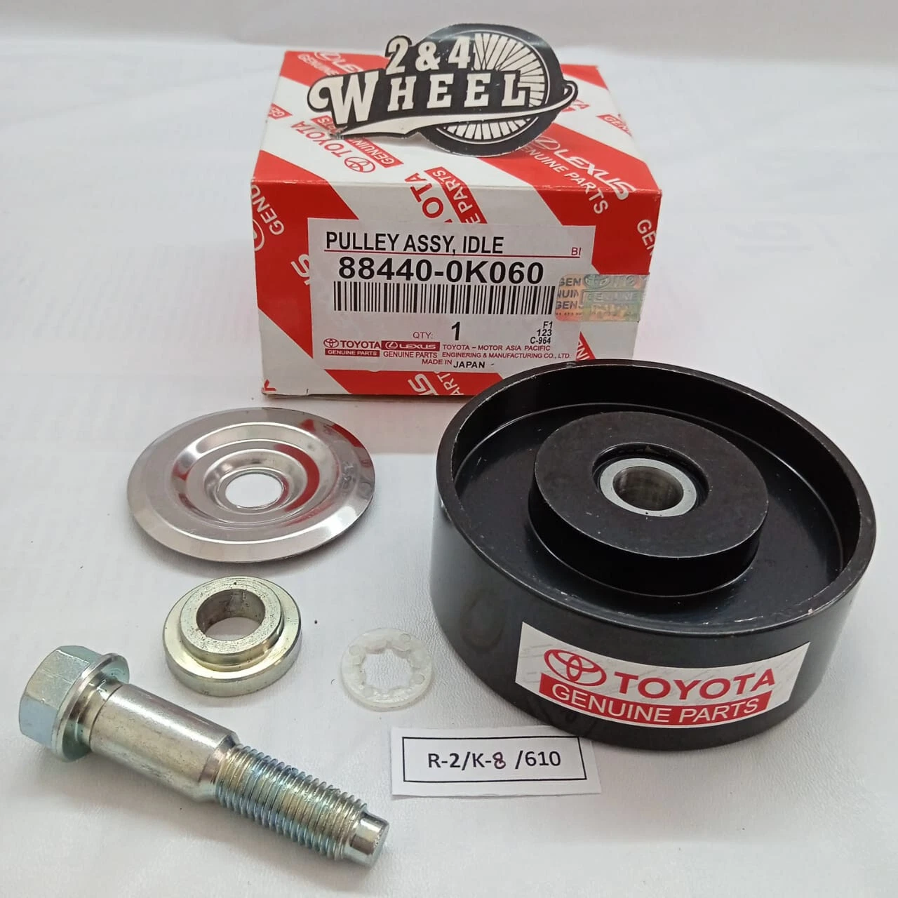 88440-0K060 Toyota Pulley Assy Idle 884400K060 NEW