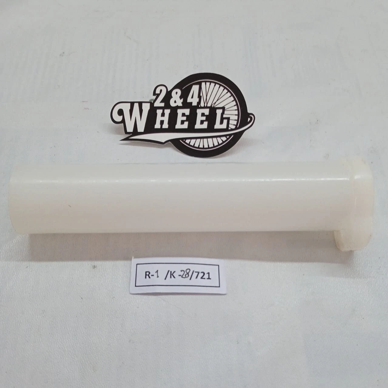 Yamaha RX100 RX115 RX125 RXS100 Throttle Pipe Tube NOS