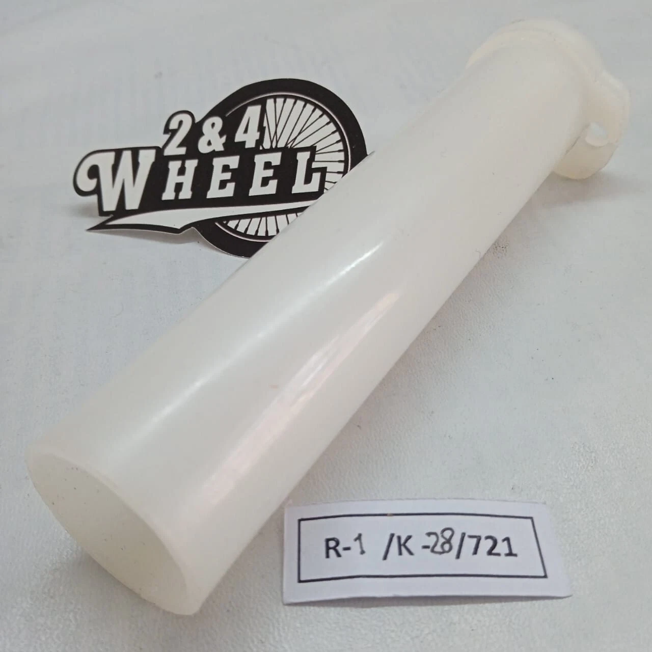Yamaha RX100 RX115 RX125 RXS100 Throttle Pipe Tube NOS - Image 3