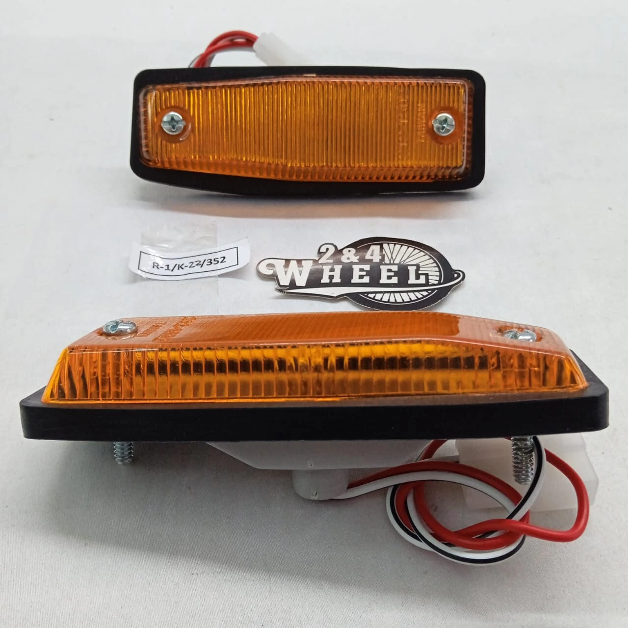 Corolla KE30 KE35 KE36 KE38 KE55 TE31 TE37 Side Marker Light Turn Signal Lamp - Image 2