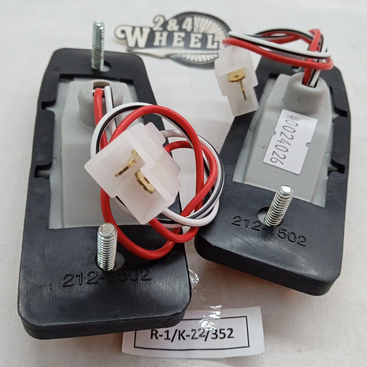 Corolla KE30 KE35 KE36 KE38 KE55 TE31 TE37 Side Marker Light Turn Signal Lamp - Image 5