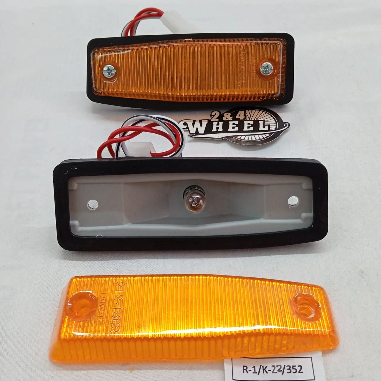 Corolla KE30 KE35 KE36 KE38 KE55 TE31 TE37 Side Marker Light Turn Signal Lamp - Image 6