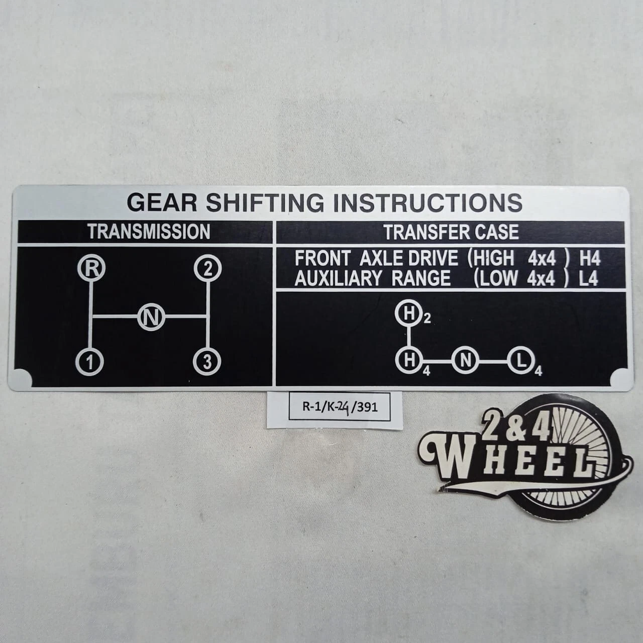 Toyota Land Cruiser FJ40 BJ40 Gear Shift Instruction Emblem Notice Plate 3 Speed