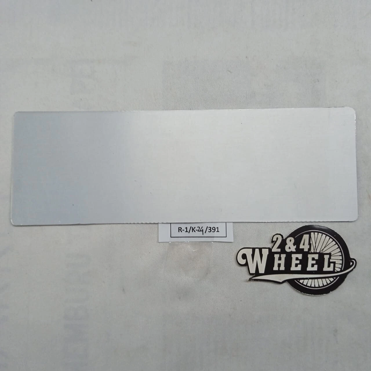 Toyota Land Cruiser FJ40 BJ40 Gear Shift Instruction Emblem Notice Plate 3 Speed - Image 2