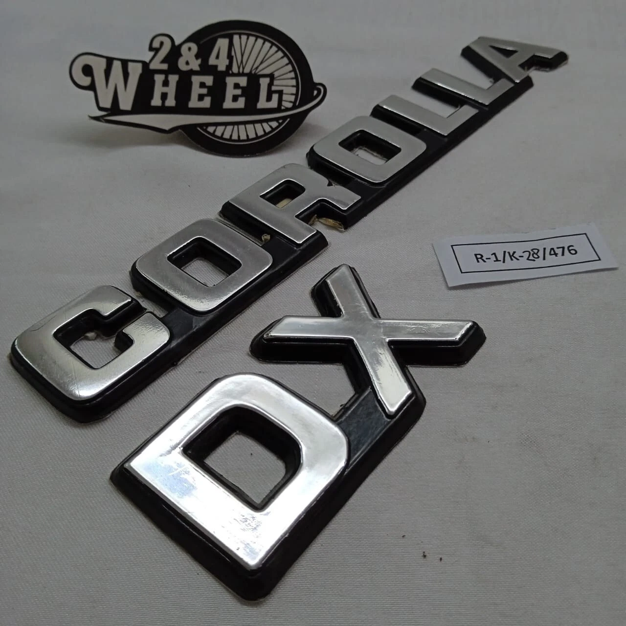 Toyota Corolla KE70 Trunk LID Emblem Badges Corolla DX Sedan Complete - Image 4