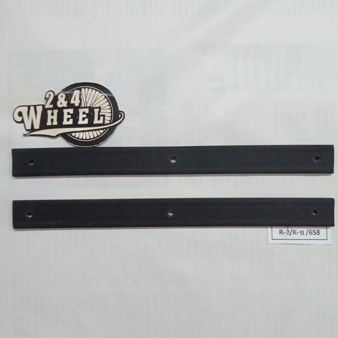 Toyota FJ40 FJ45 BJ40 Land Cruiser Shim Hood Side Panel Apron Gasket Pair - Image 2