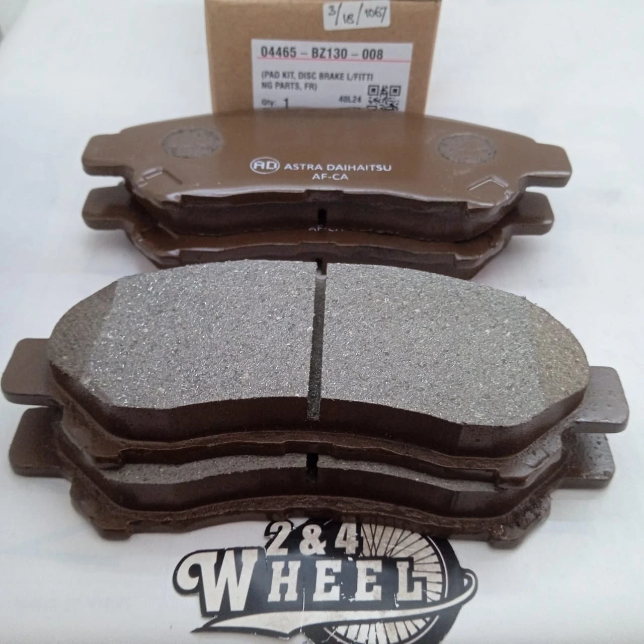 For Daihatsu Grand Max 08 Disc Brake Pad Fits Liteace Townace 04465-BZ130-008
