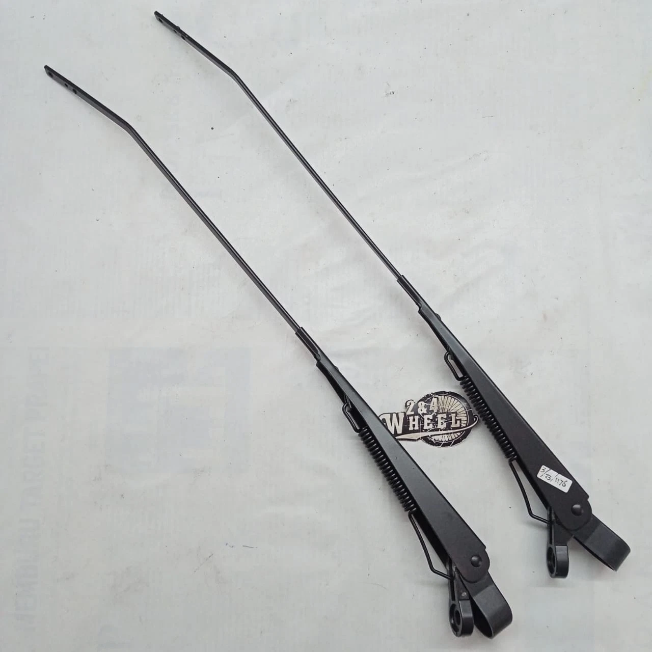 Daihatsu Hijet Mini Truck Van S80 S81 S83 Front Wiper Arm Set RHD NEW - Image 2
