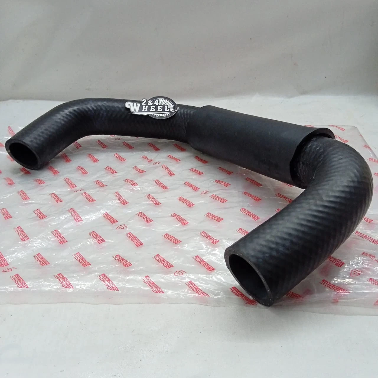 Daihatsu TAFT GT F70 Fourtrak Blizzard Radiator Hose Lower NEW - Image 4