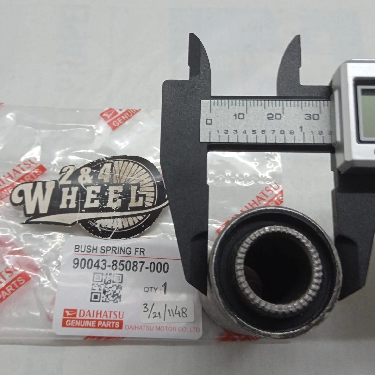 Daihatsu TAFT Feroza Rocky Fourtrak Sportrak Front Leaf Spring Bushing - Image 4