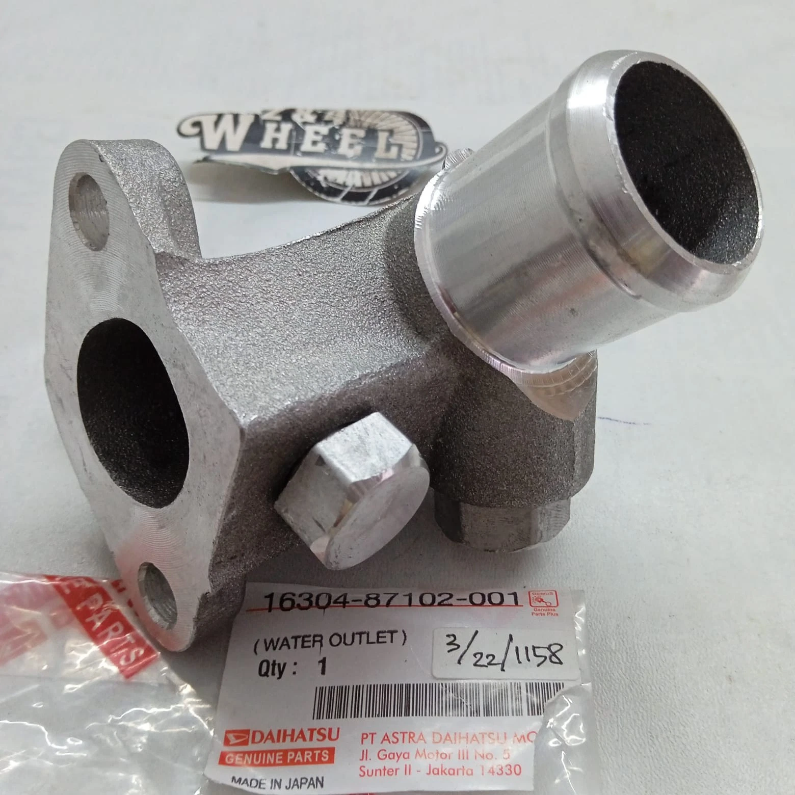 Daihatsu Feroza Sportrak F300 F61 Water Outlet Housing NEW - Image 6