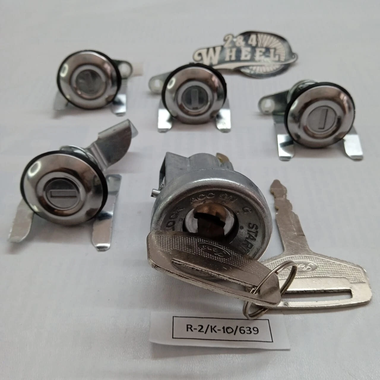 Daihatsu Feroza Rocky Sportrak Fourtrak Ignition Cylinder Lock Set with Keys NEW - Image 4