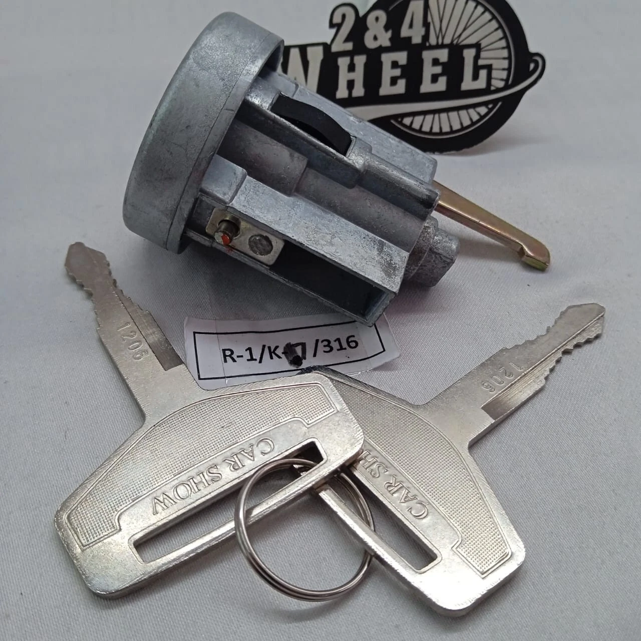 Daihatsu TAFT Rocky Feroza Fourtrak Sportrak Igniton Cylinder Lock with 2 Keys - Image 3
