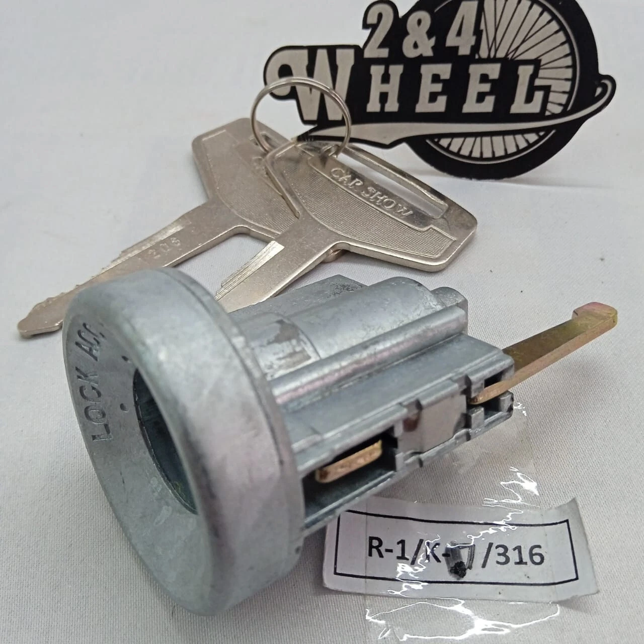 Daihatsu TAFT Rocky Feroza Fourtrak Sportrak Igniton Cylinder Lock with 2 Keys - Image 5