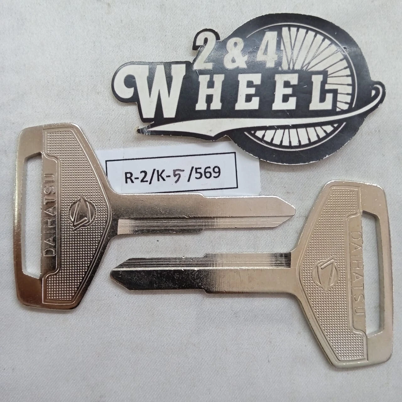 Daihatsu TAFT Rugger Wildscat Feroza Rocky Blank Keys Key Blank 2Pcs NEW - Image 2