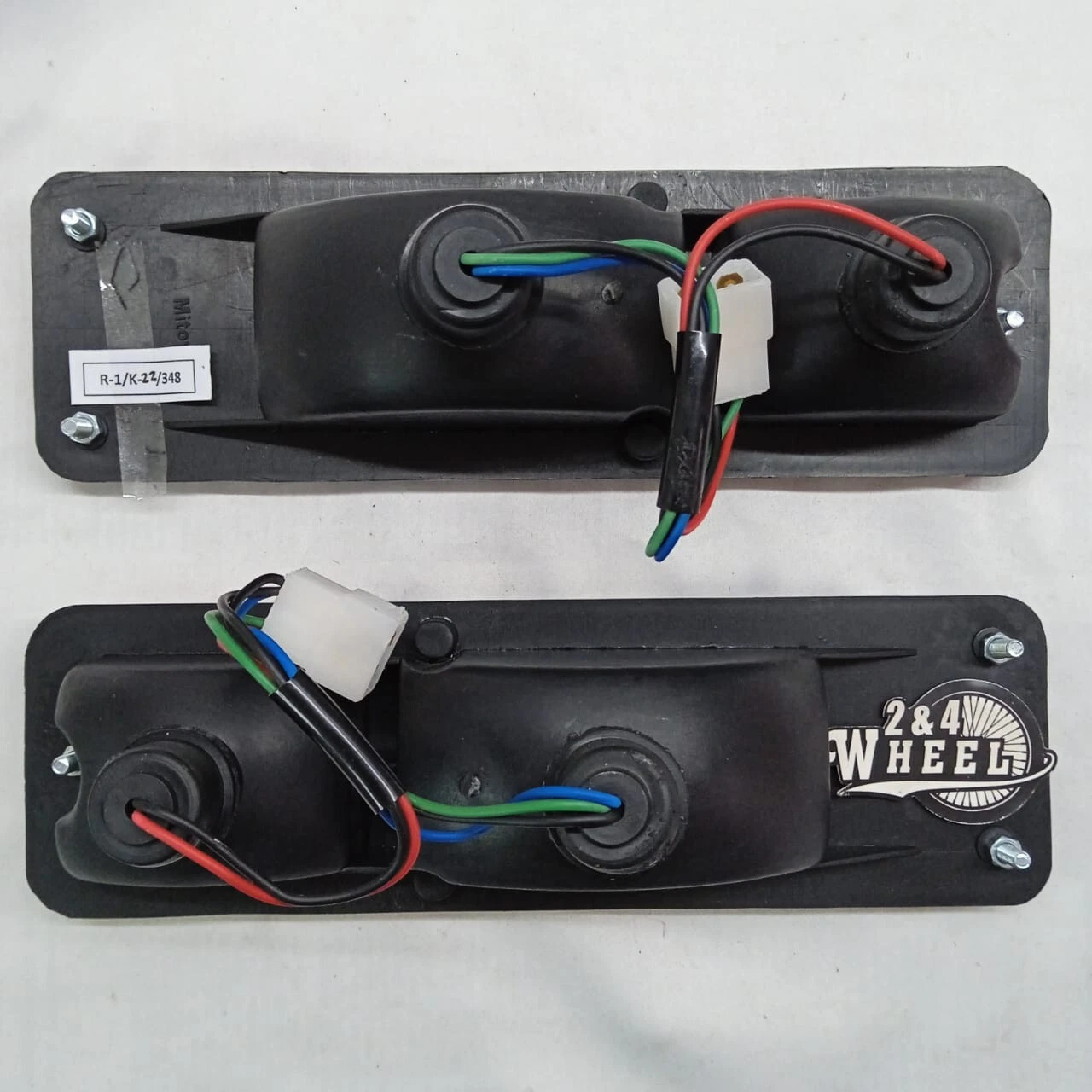Daihatsu TAFT F20 F50 Wildcat Toyota Blizzard Tail Light and Front Turn Signal - Image 5