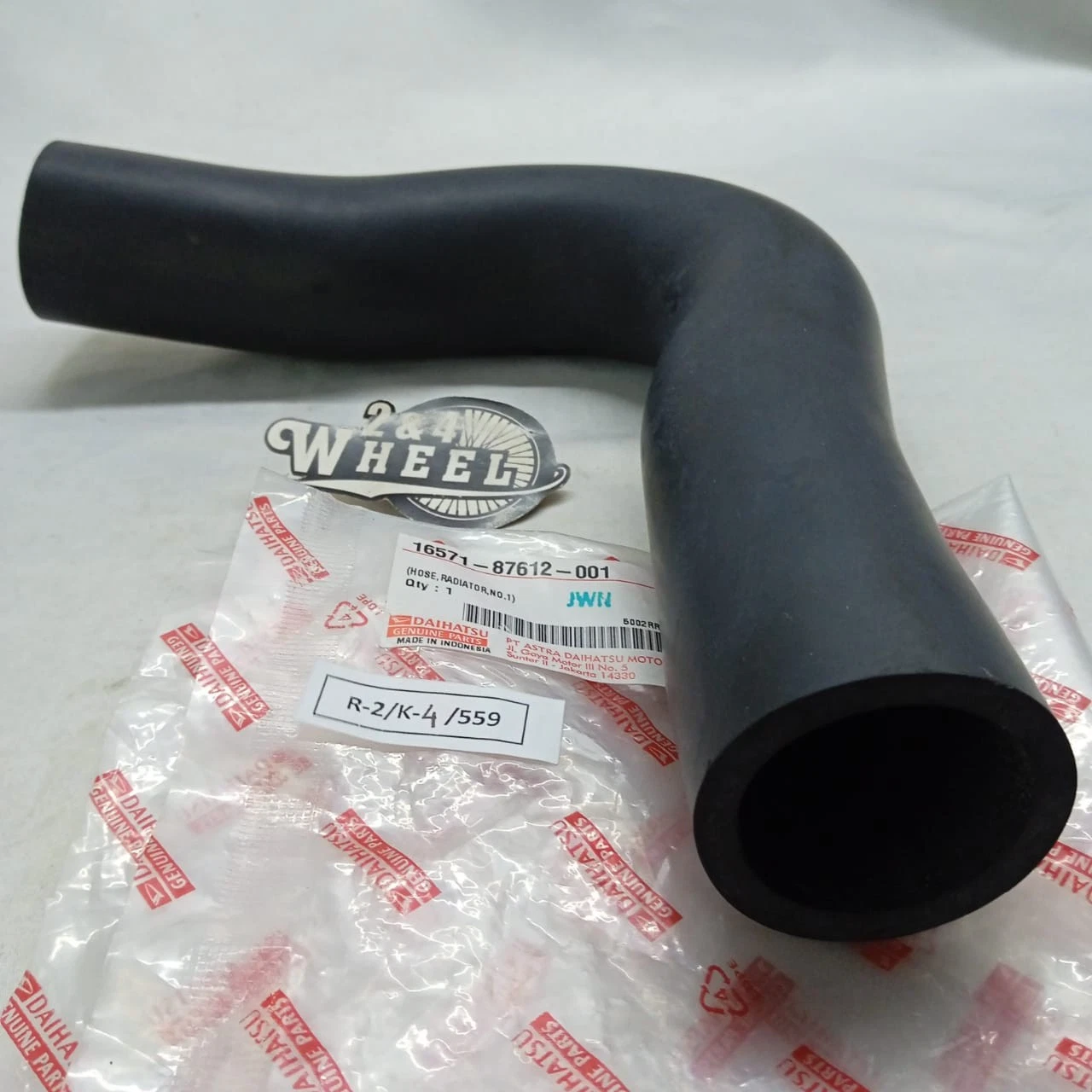Daihatsu TAFT GT F70 Fourtrak Blizzard Radiator Hose Set NEW - Image 10