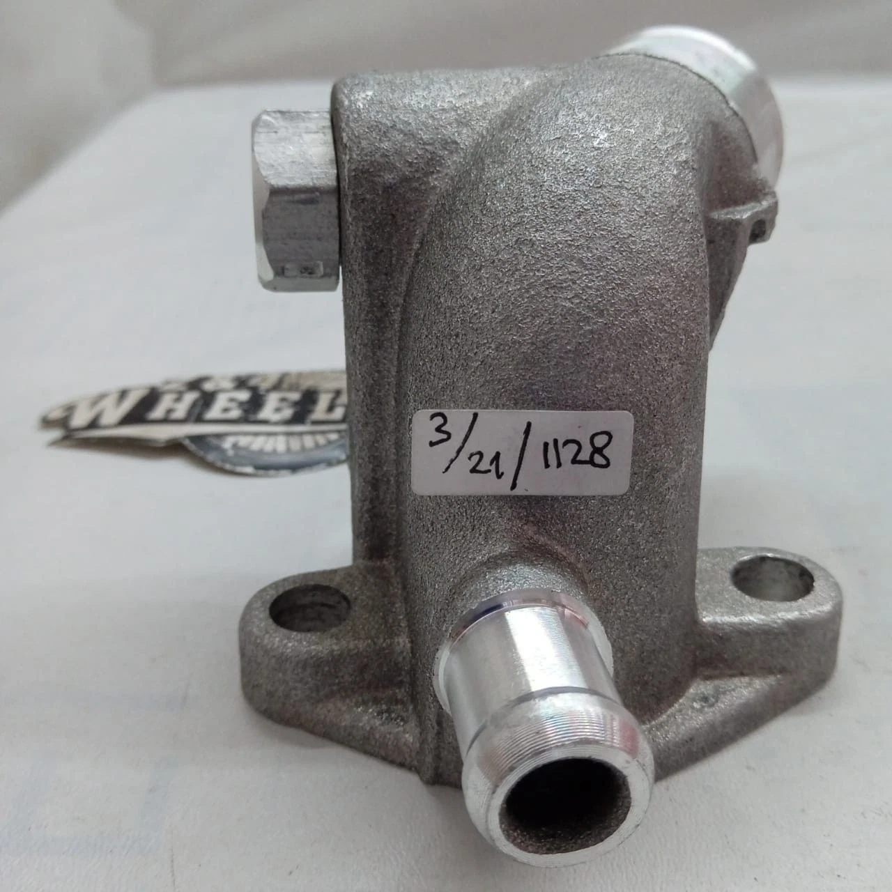 Water Outlet Thermostat Housing Daihatsu Feroza Sportrak Fourtrak F300 F61 NEW - Image 5