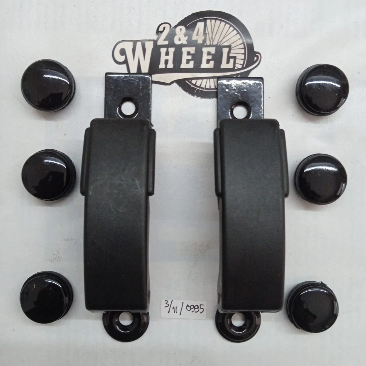 Daihatsu Feroza Rocky Fourtrak Sportrak Quarter Window Lock Set Pair Lh/Rh NEW