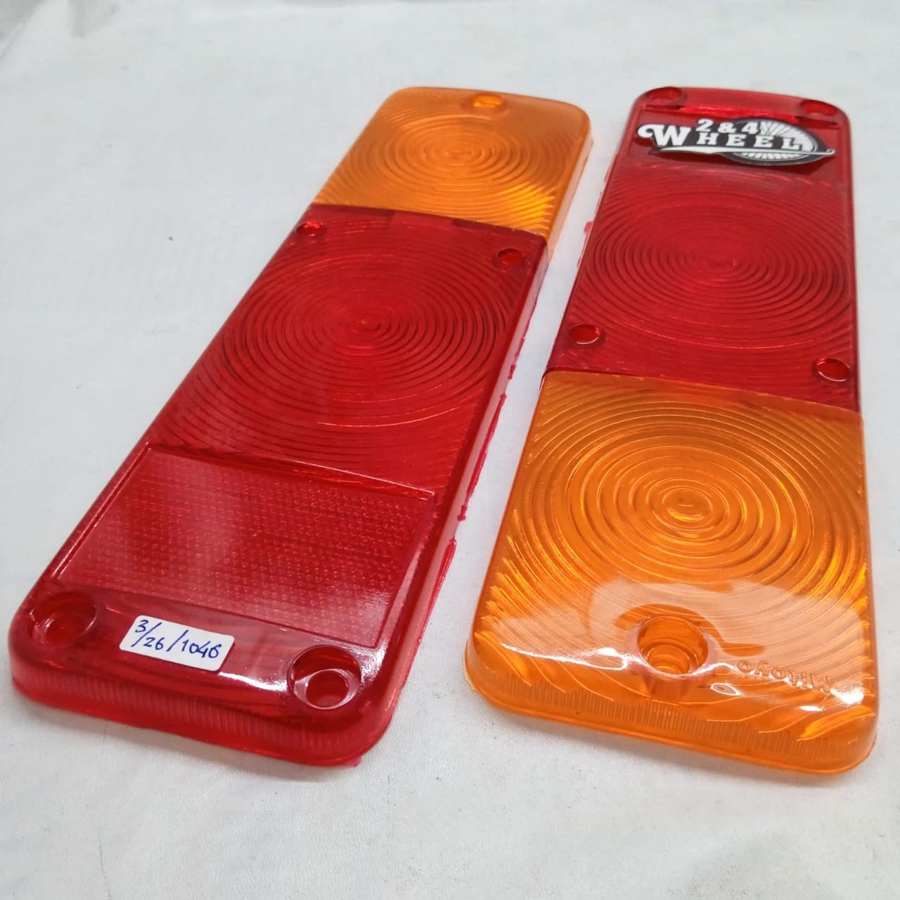 Daihatsu TAFT F20 F50 F60 Rear Tail Light Lens Pair Lh/Rh NEW - Image 4