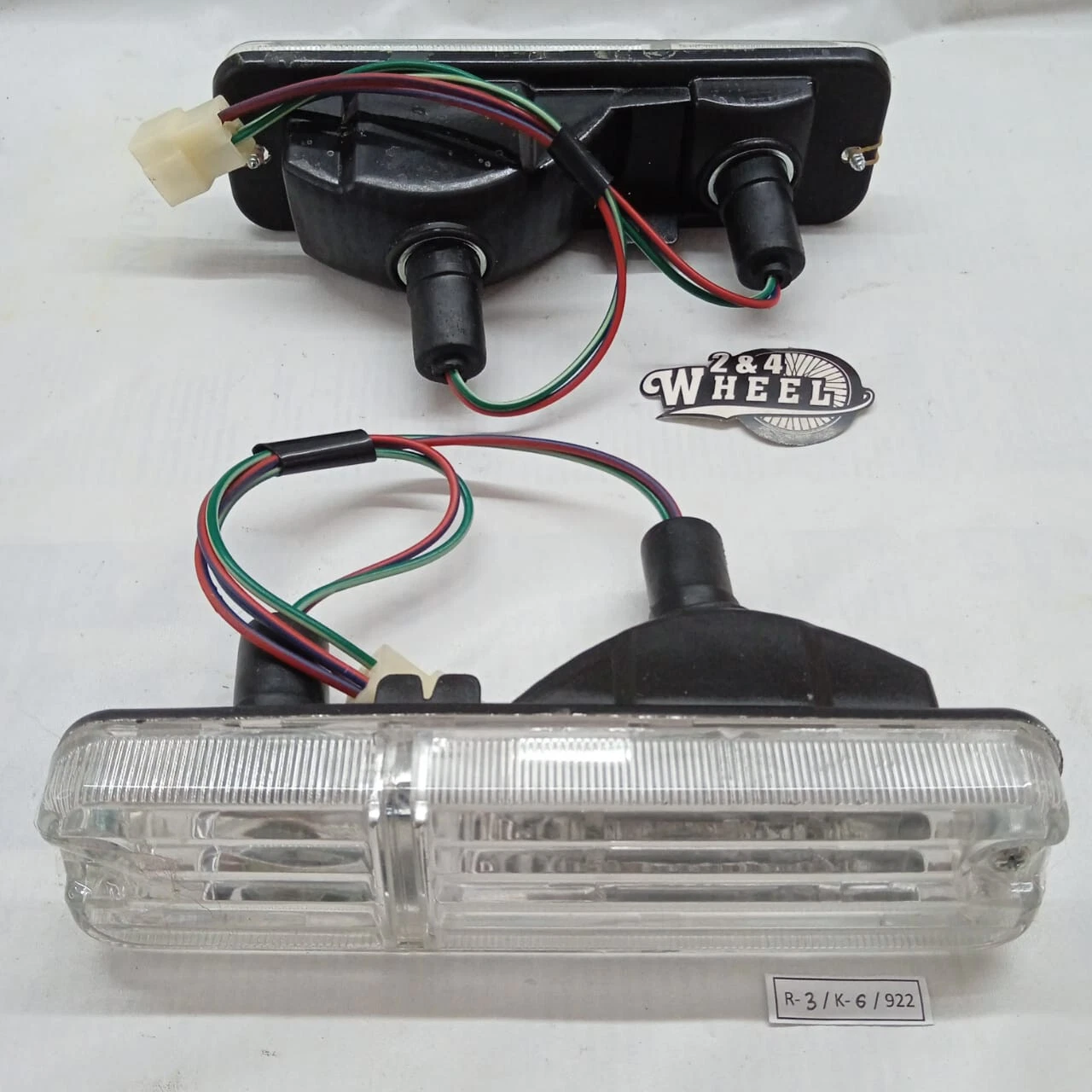 Daihatsu TAFT Feroza Rocky Sportrak Fourtrak Front Turn Signal Lamp Assy 1Pair - Image 2