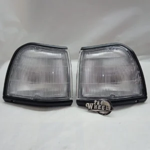 Front Indicator Corner Light For Daihatsu Charade G100 G102 Pair Lh/Rh NEW