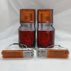 Tail Light and Front Turn Signal Lamp Daihatsu Feroza Rocky Blizzard L/R NEW